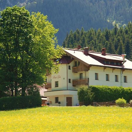 מלון בריקסן אים טהלה Haus Tirol מראה חיצוני תמונה